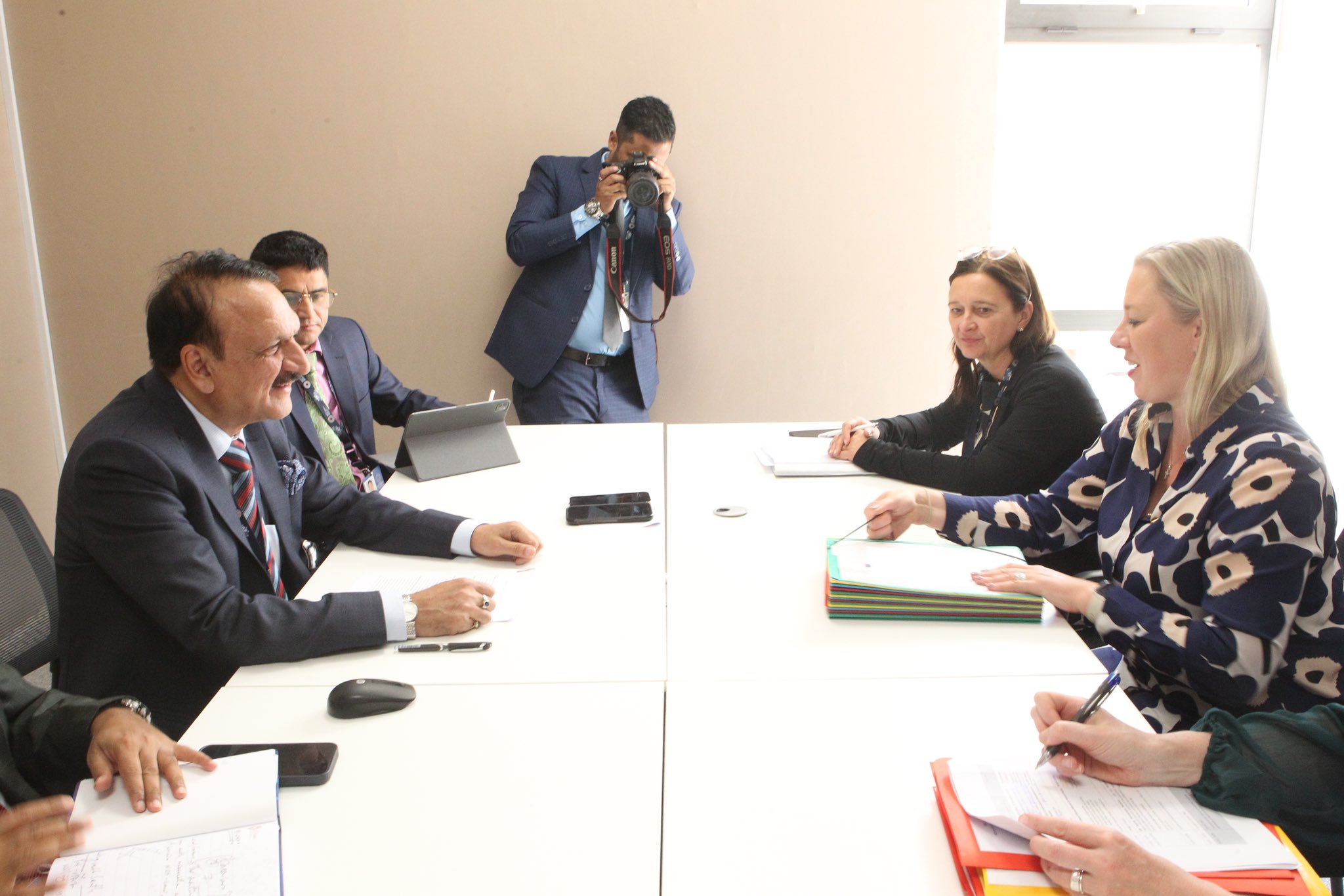 नेपाली हवाईक्षेत्रलाई ईयूको सुरक्षा चासो सूचीबाट हटाउन अर्थमन्त्रीको आग्रह