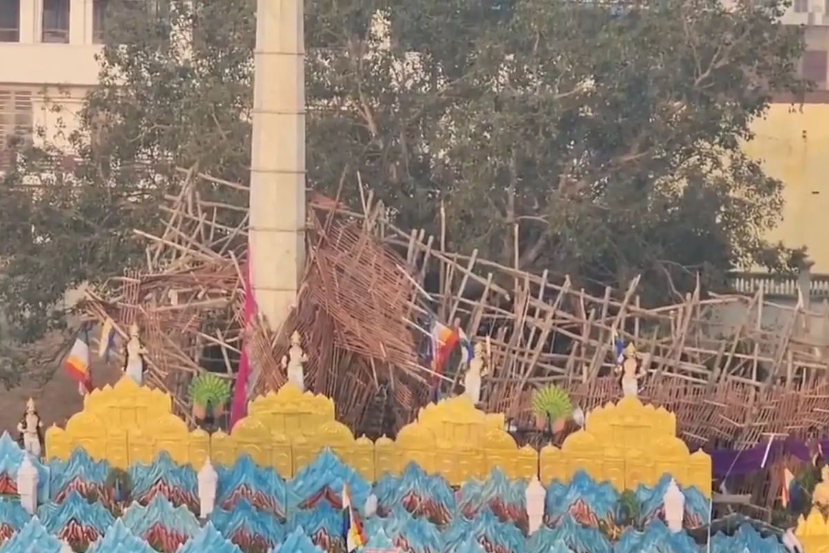 भारतीय धार्मिक समारोहमा काठको संरचना भत्किँदा ५ जनाको मृत्यु, ४० घाइते