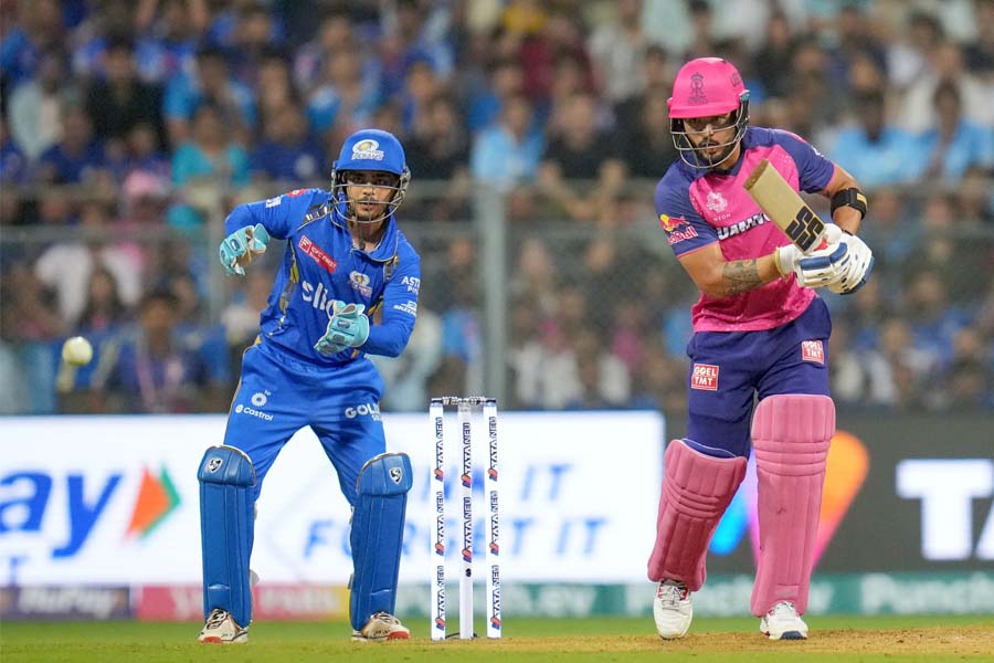 आईपीएल: मुम्बईको लगातार तेस्रो हार