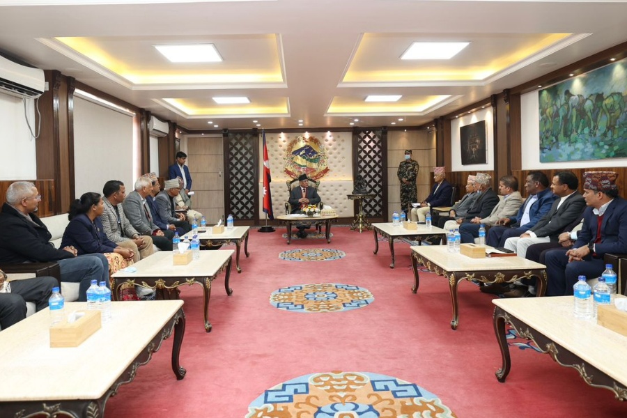 गेटा मेडिकल कलेजलाई विश्वविद्यालय बनाउने प्रधानमन्त्रीको प्रतिबद्धता