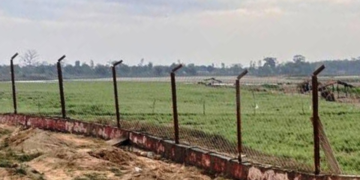 शुक्लाफाँटाका जंगली जनावर प्रभावित क्षेत्रमा तारजाली