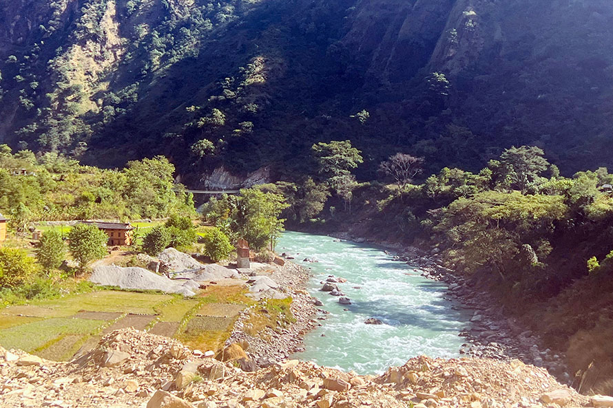 १० वर्षमा भेरी नदीमाथि पुल निर्माणको प्रगति ५ प्रतिशत