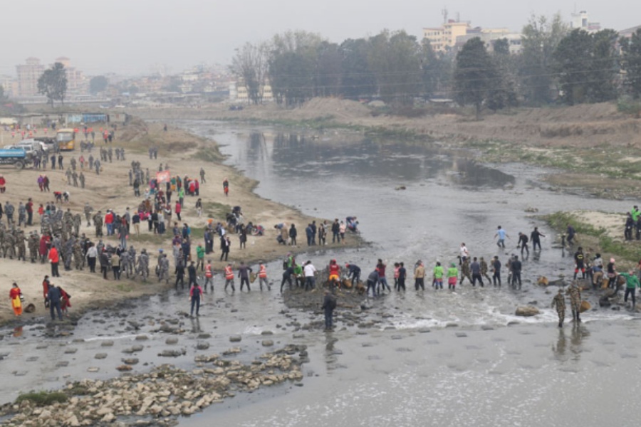 बागमती सफाइको ५०० हप्ता पूरा : निकालियो २० हजार टन फोहर