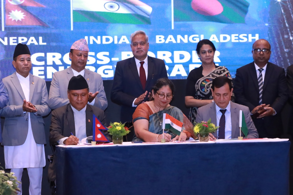 बांग्लादेशमा बिजुली निर्यात गर्न त्रिपक्षीय सम्झौतामा हस्ताक्षर