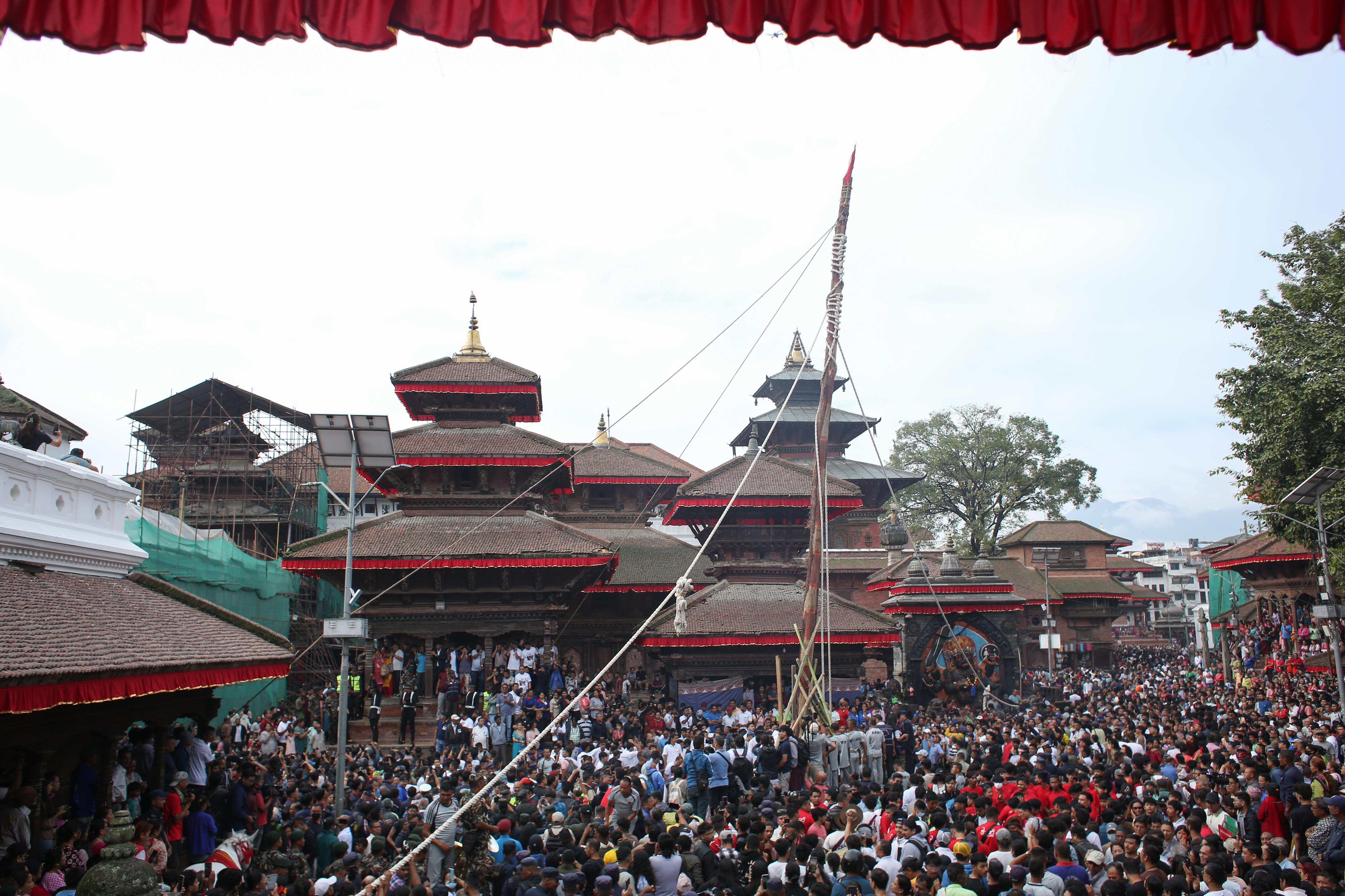 काठमाडौँ उपत्यकामा शुरू भयो इन्द्रजात्रा\r\n\r\n