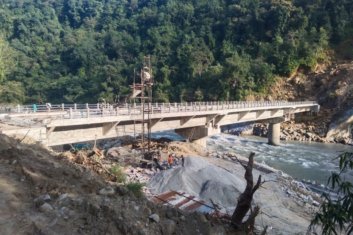 २ प्रदेश जोड्दै कालीगण्डकीमा बन्यो पक्की पुल