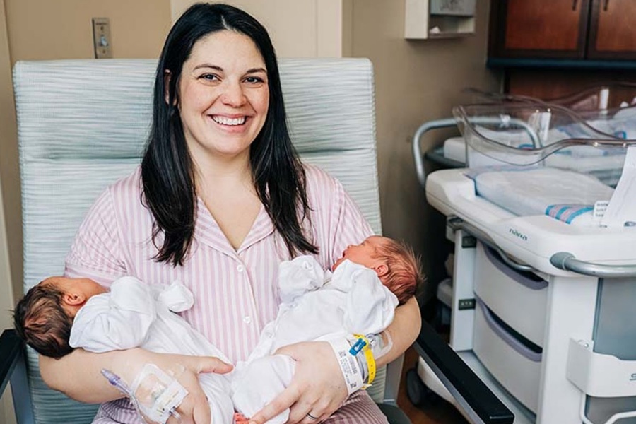 दुर्लभ दुइटा पाठेघर भएकी महिलाले दुई दिनमा जन्माइन् दुई सन्तान्