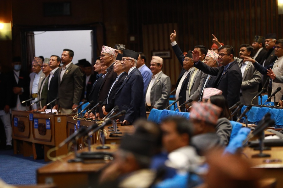 प्रतिनिधिसभाको बैठक सोमबार ११ बजेसम्मका लागि स्थगित