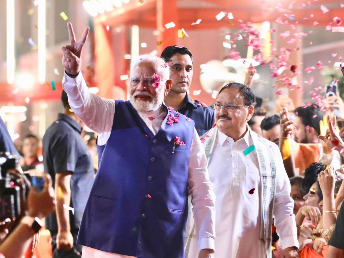 भाजपा नेतृत्वको गठबन्धनले जित्यो २९३ सिट, तेस्रोपटक प्रधानमन्त्री बन्दै नरेन्द्र मोदी