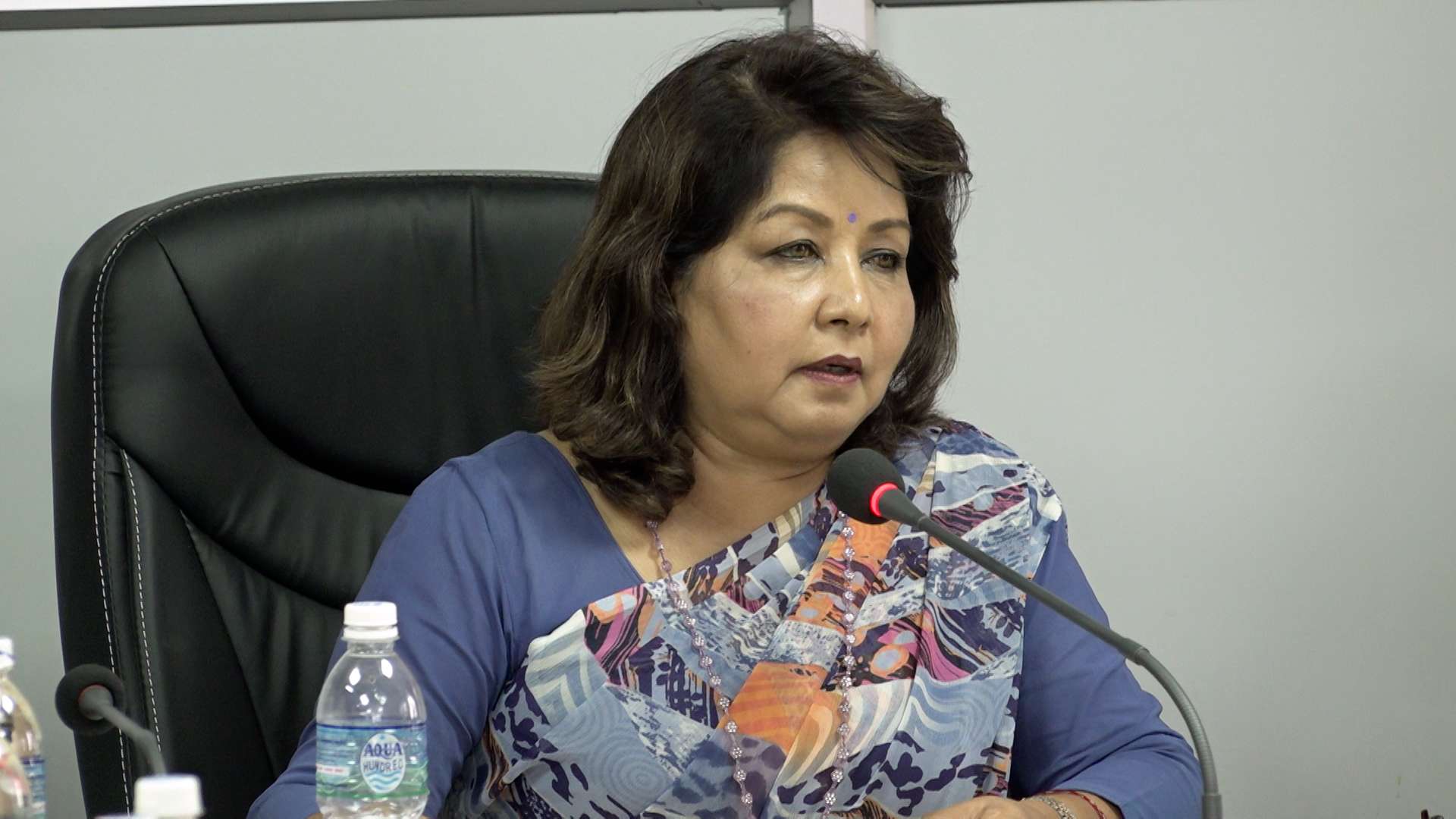 बालीनालीमा पुर्‍याएको क्षति कम गर्न बाँदरको बन्ध्याकरण गर्नुपर्छ: आरजु राणा