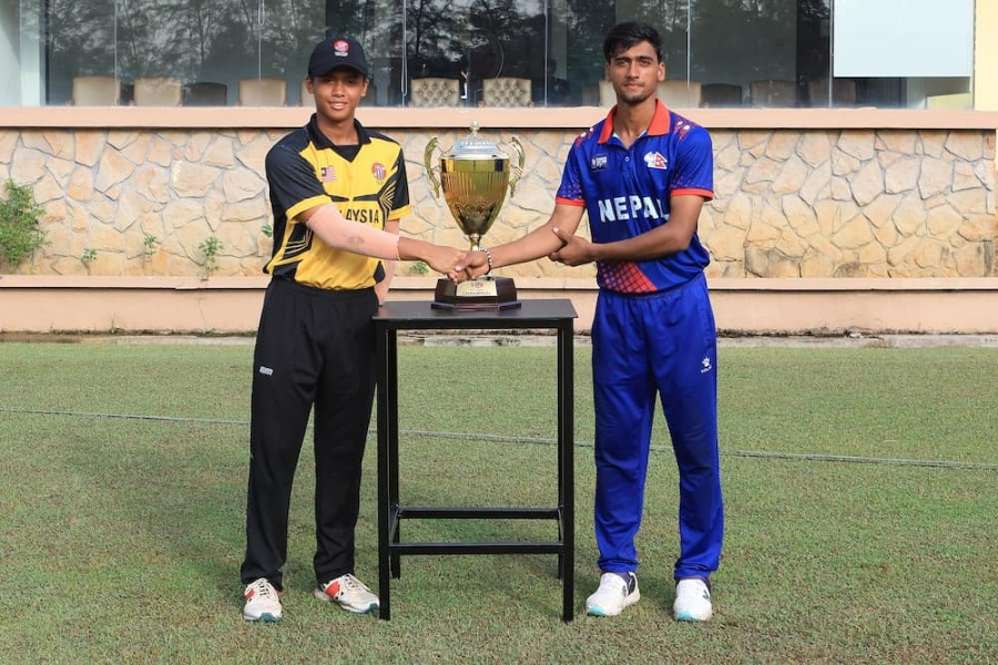 नरेनको शतकमा नेपालले मलेसियालाई दियो २५३ रनको लक्ष्य