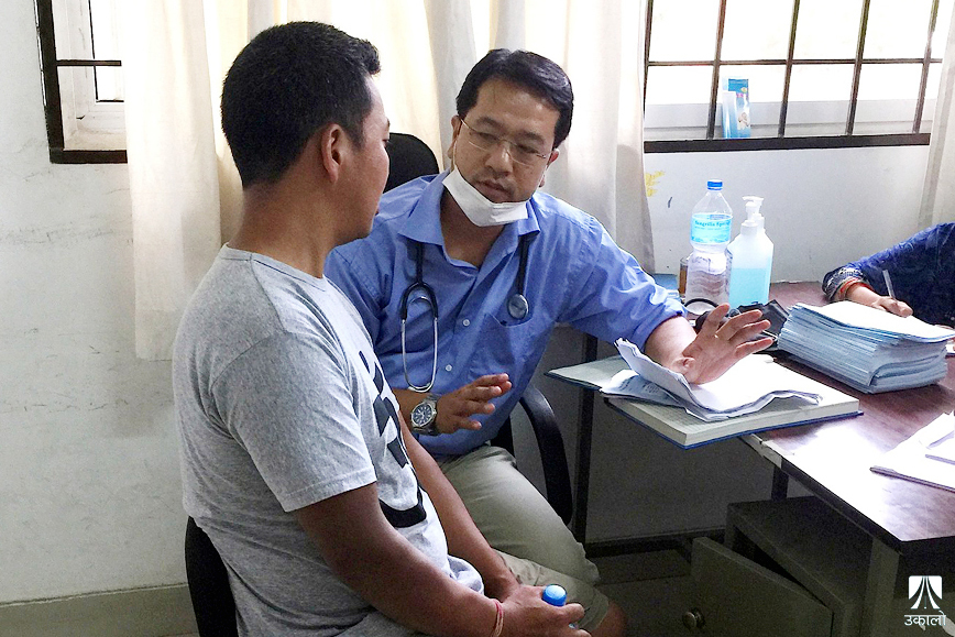 कडा लक्षणको मौसमी ‘फ्लु’ देखिँदै