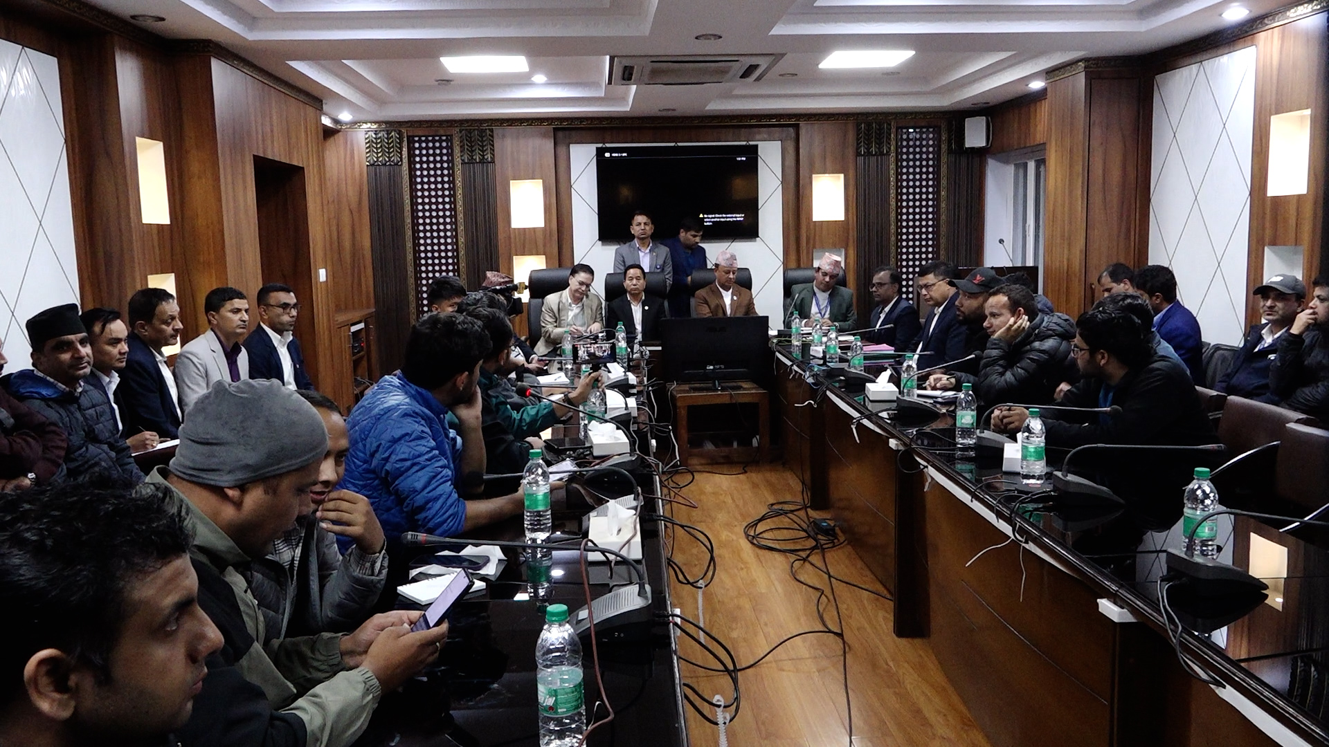 यस्तो छ विद्युत् महसुल विवादबारे लाल आयोगको प्रतिवेदन (पूर्णपाठ)