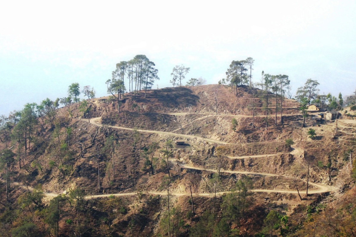 दैजी–जोगबुढा सडक ५ पटक म्याद थप्दा पनि बनेन