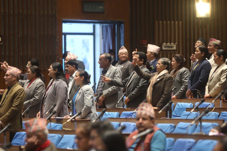 प्रमुख प्रतिपक्षी एमालेको नाराबाजीका कारण संसद बैठक स्थगित