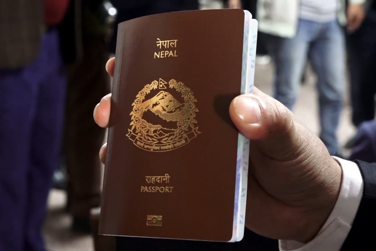 स्याङ्जामा नागरिकताभन्दा राहदानी लिने बढी