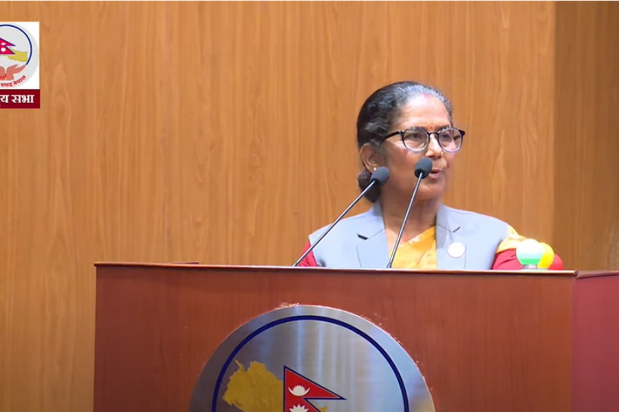 पाँच सय र हजारका नोट प्रतिबन्ध गर्न सांसदको माग