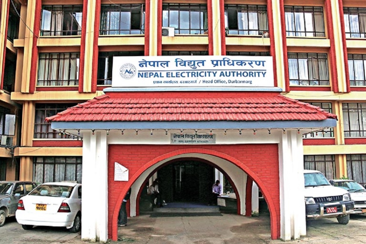 विद्युत् चुहावट १२.७३ प्रतिशतमा सीमित   