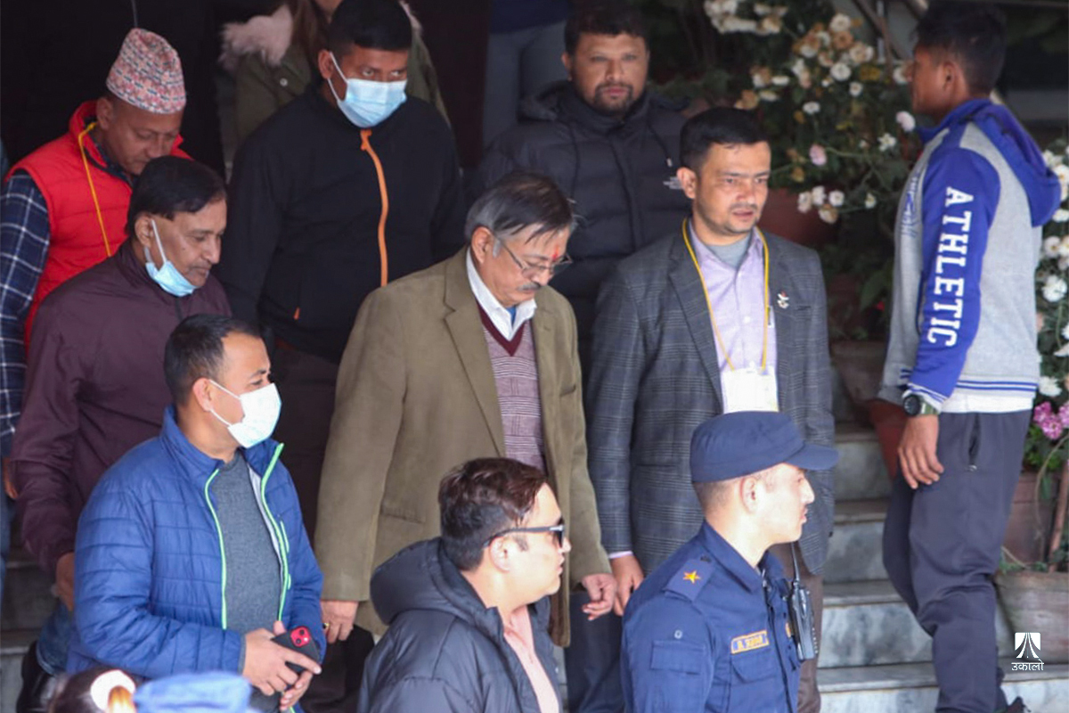 जेलबाट छुट्दाछुट्दै कांग्रेसमा ‘खाँण प्रभाव’को चर्चा