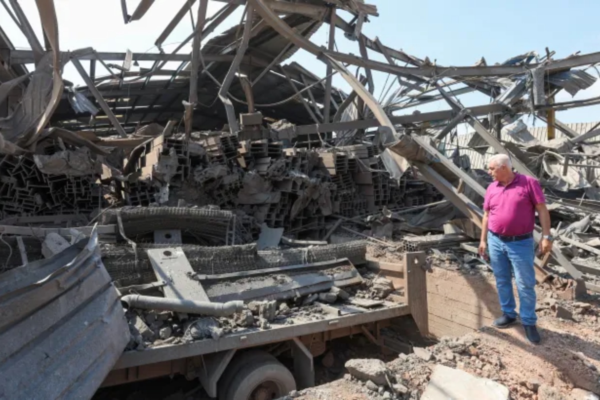 दक्षिणी लेबनानमा इजरायली आक्रमण: १० सिरियालीको मृत्यु 