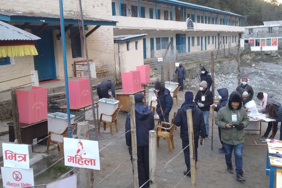 तनहुँको घिरिङमा मतदान शुरू