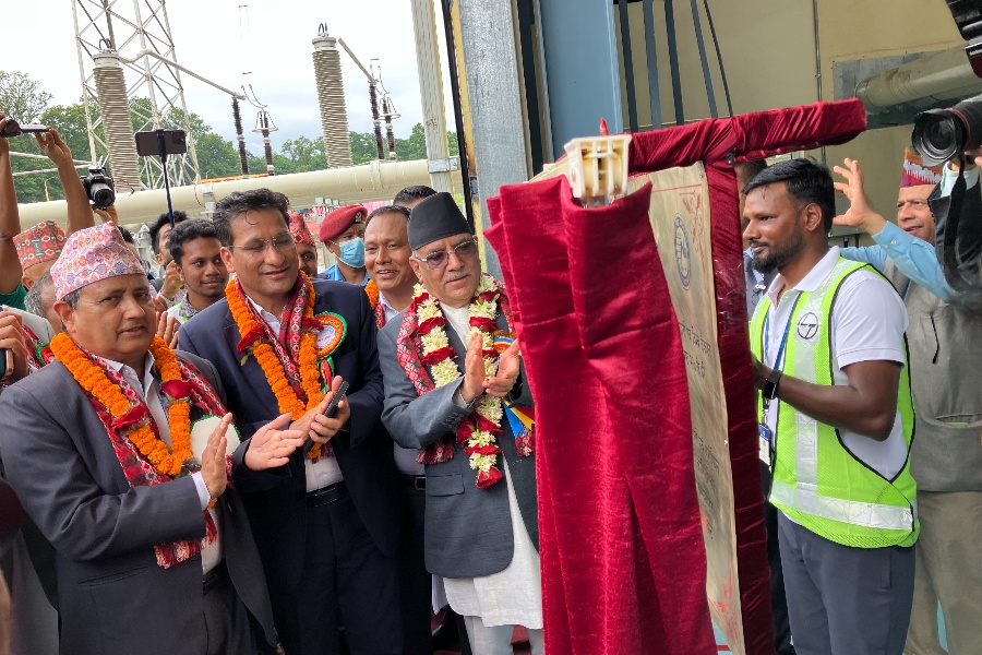 सरकार विद्युत् निर्यात गरी अर्थतन्त्रलाई समृद्ध बनाउन लागेको छ : प्रधानमन्त्री