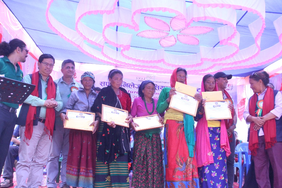 फेरिँदै छ चेपाङ समुदायको जीवनशैली