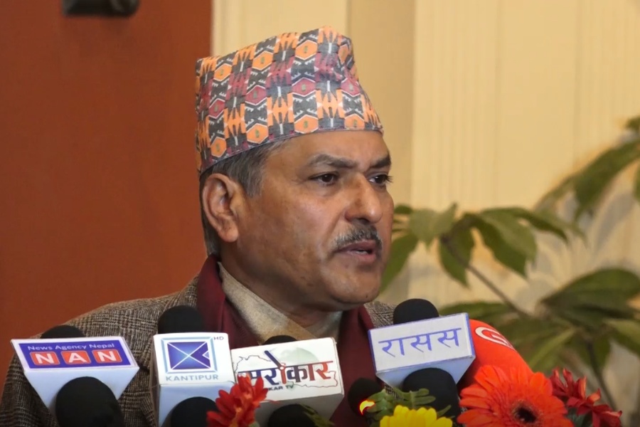 चालु पुँजी कर्जा मार्गदर्शन संशोधन गर्न तयार छौँ : गभर्नर अधिकारी