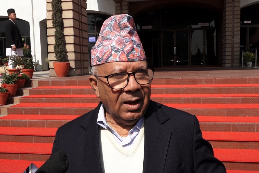 मन्त्री फेर्ने कुरा मिडियालाई थाहा दिनु हुँदैनः माधवकुमार नेपाल