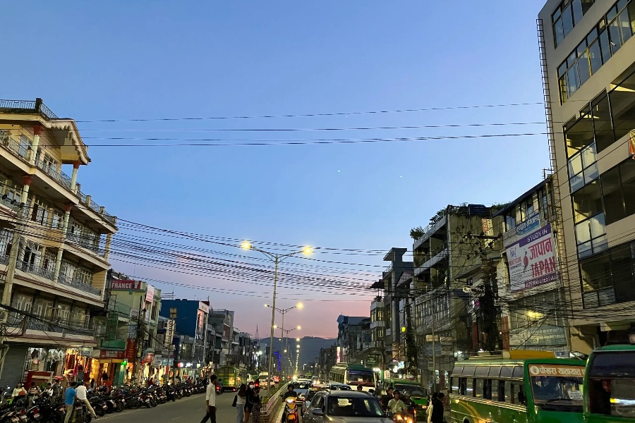 सडक बत्तीको महसुल सम्बन्धित पालिकाहरूबाटै असुल गर्न प्राधिकरणलाई अर्थको जवाफ