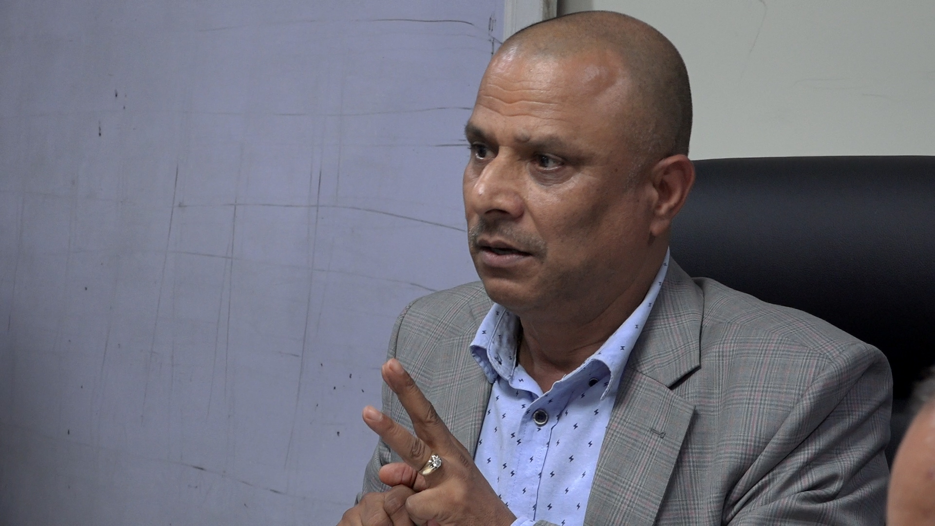 दूरसञ्चार प्राधिकरणका अध्यक्ष भन्छन्– टेरामक्सले व्यक्तिगत डेटा ‘क्याप्चर’ गर्दैन