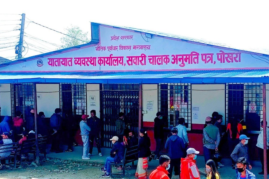 सवारीसाधनमा ‘इम्बोस्ड नम्बर  प्लेट’ अनिवार्य