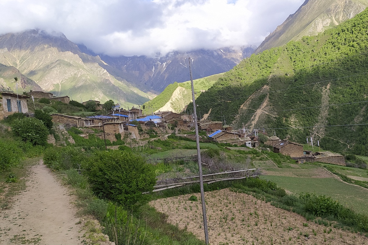 तिंकरवासीलाई ६ महिनापछि घर फर्किन भारतीय भूमि र अनुमतिको भर