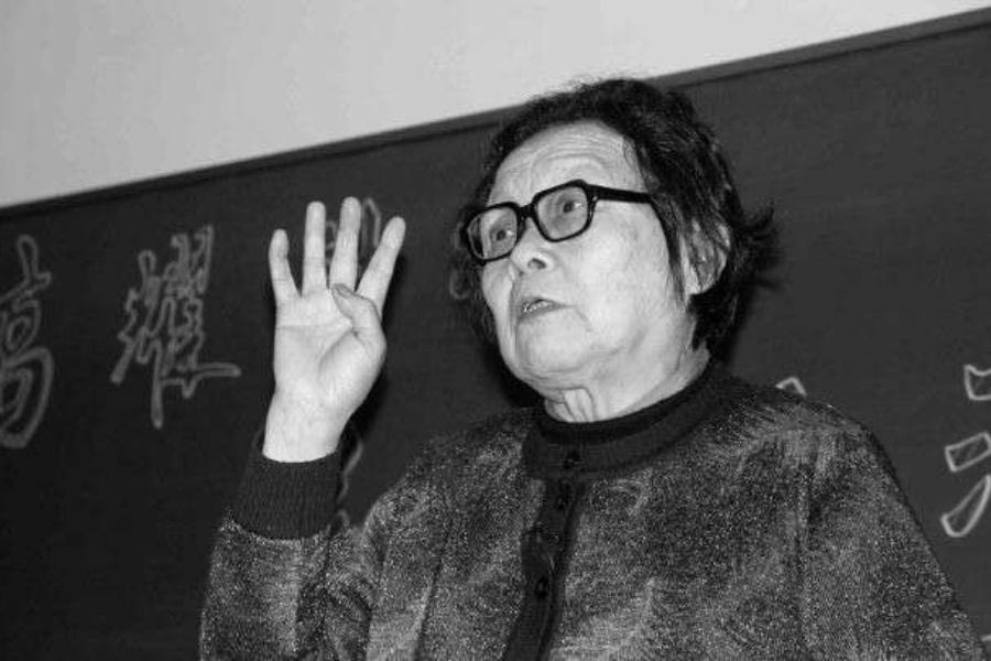 एड्स महामारीविरुद्ध अभियानको नेतृत्व गर्ने डाक्टरको ९५ वर्षको उमेरमा निधन