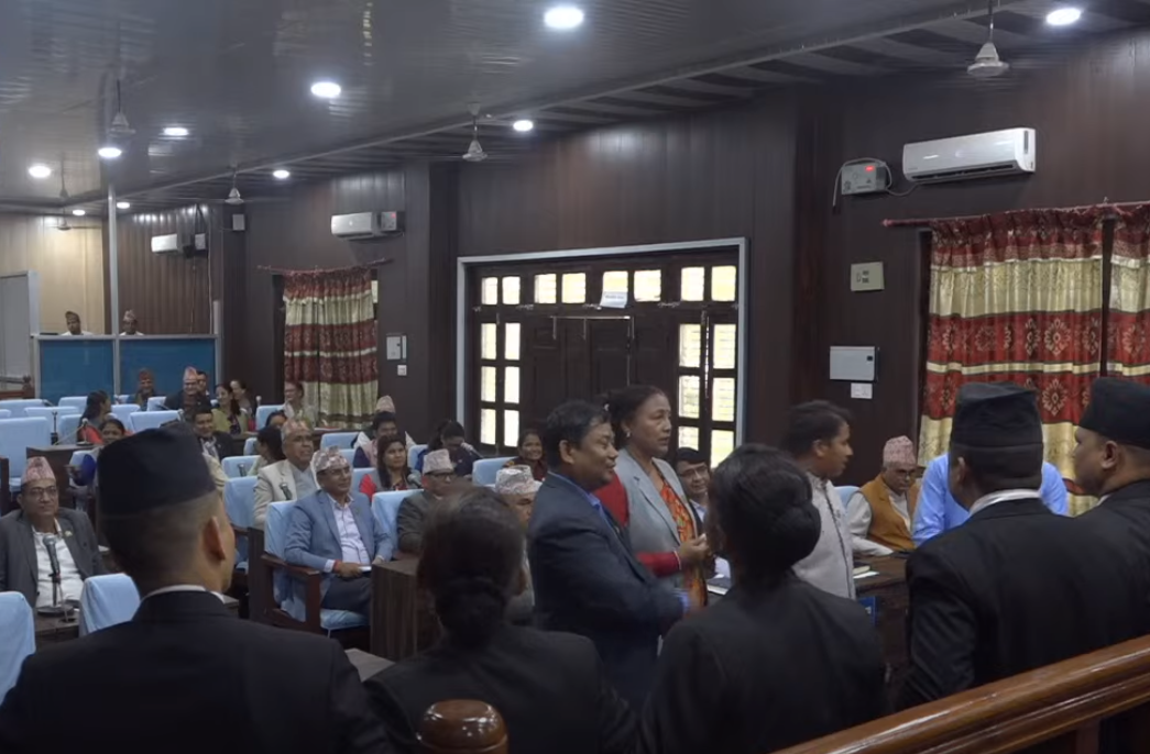 विरोधकाबीच सुदूरपश्चिम प्रदेशसभाबाट निजामती ऐन संशोधन विधेयक पारित