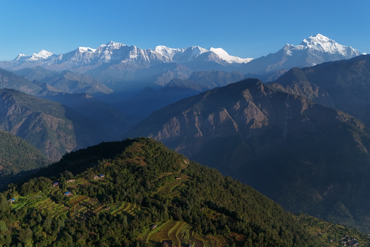 पर्यटक र पूर्वाधारको पर्खाइमा म्याग्दीको चांगाधुरी