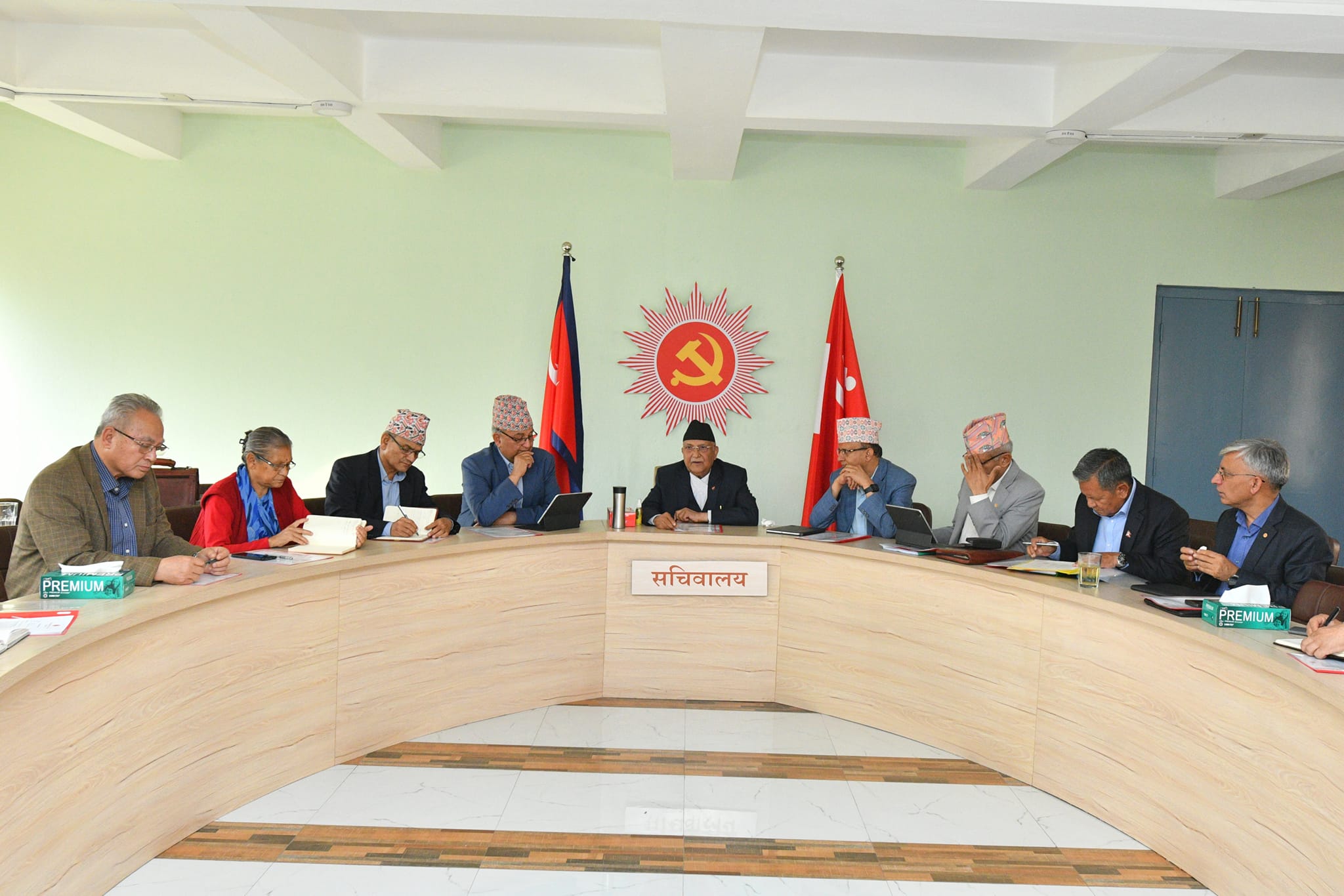 एमाले महाधिवेशन प्रतिनिधि परिषद्को बैठकमा ६ वटा प्रतिवेदन पेश हुने