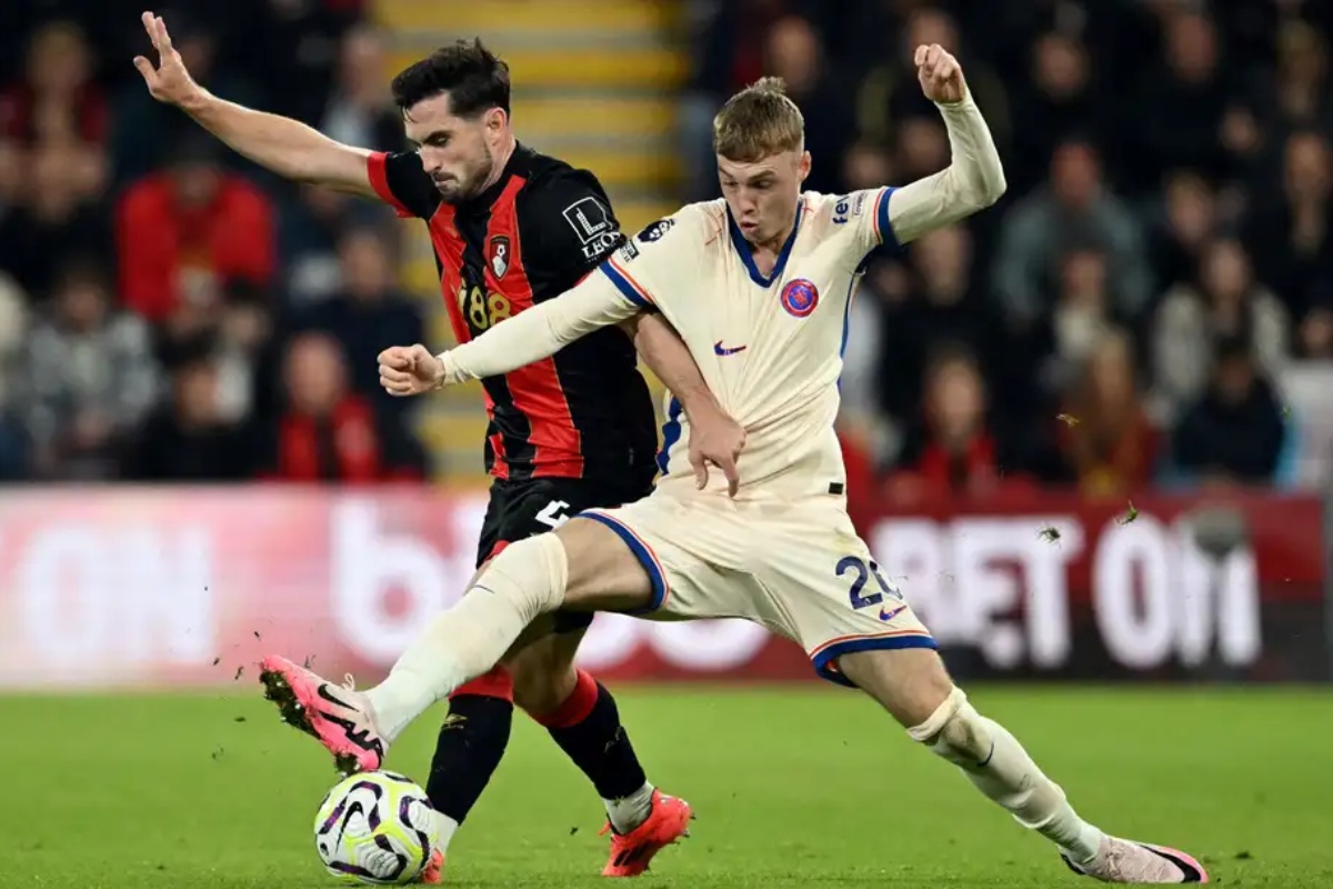 चेल्सीको जितमा १४ पहेँलो कार्डको कीर्तिमान