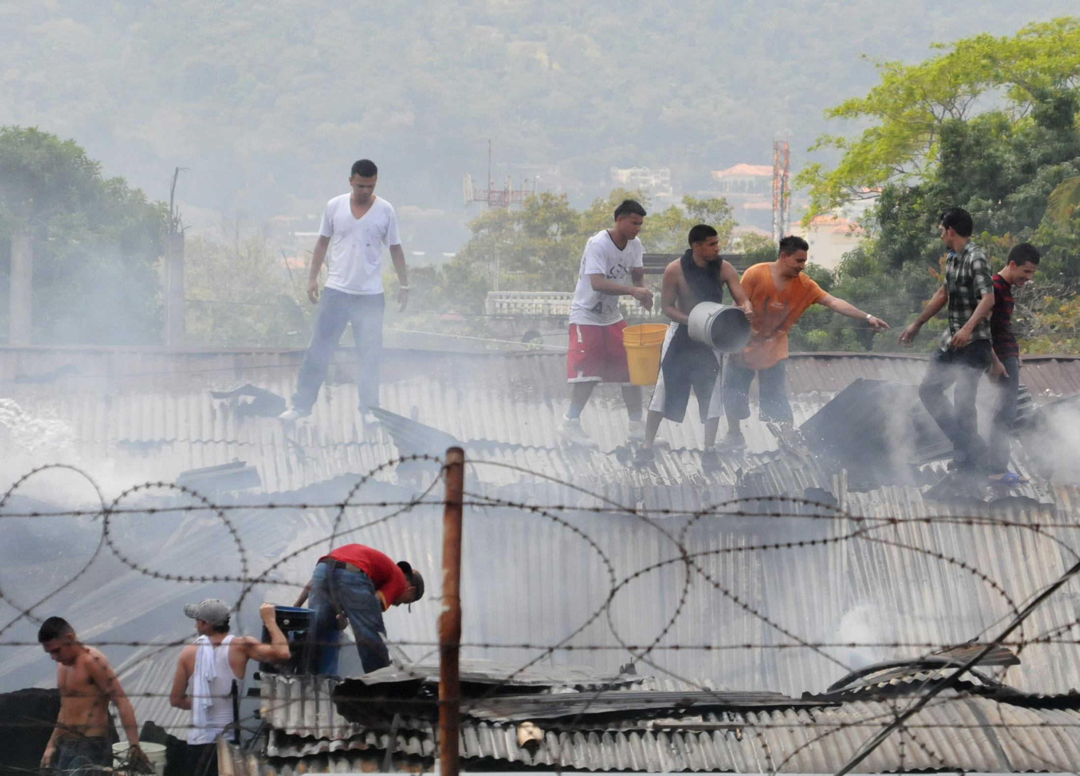 होन्डुरनको महिला कारागारमा दंगा भड्किँदा ४१ कैदीको मृत्यु
