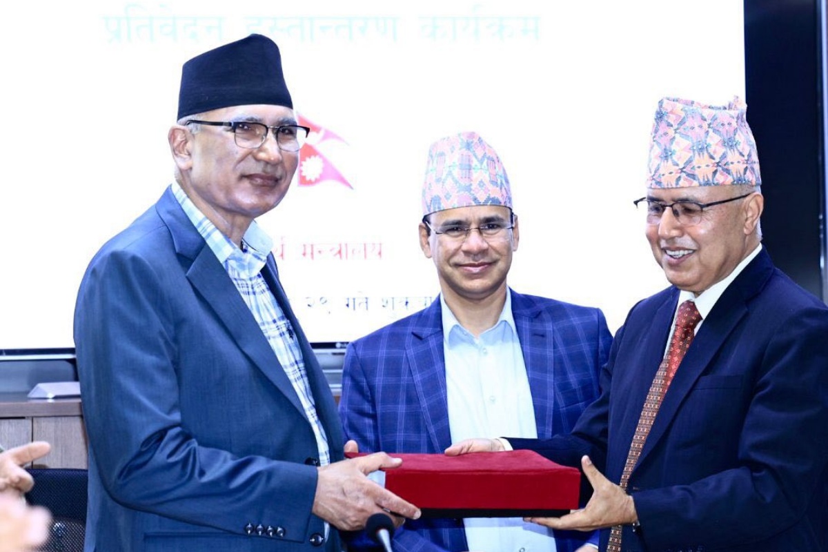 लगानीको वातावरण बनाउन र उत्पादनको लागत घटाउन उच्चस्तरीय आयोगको सुझाव