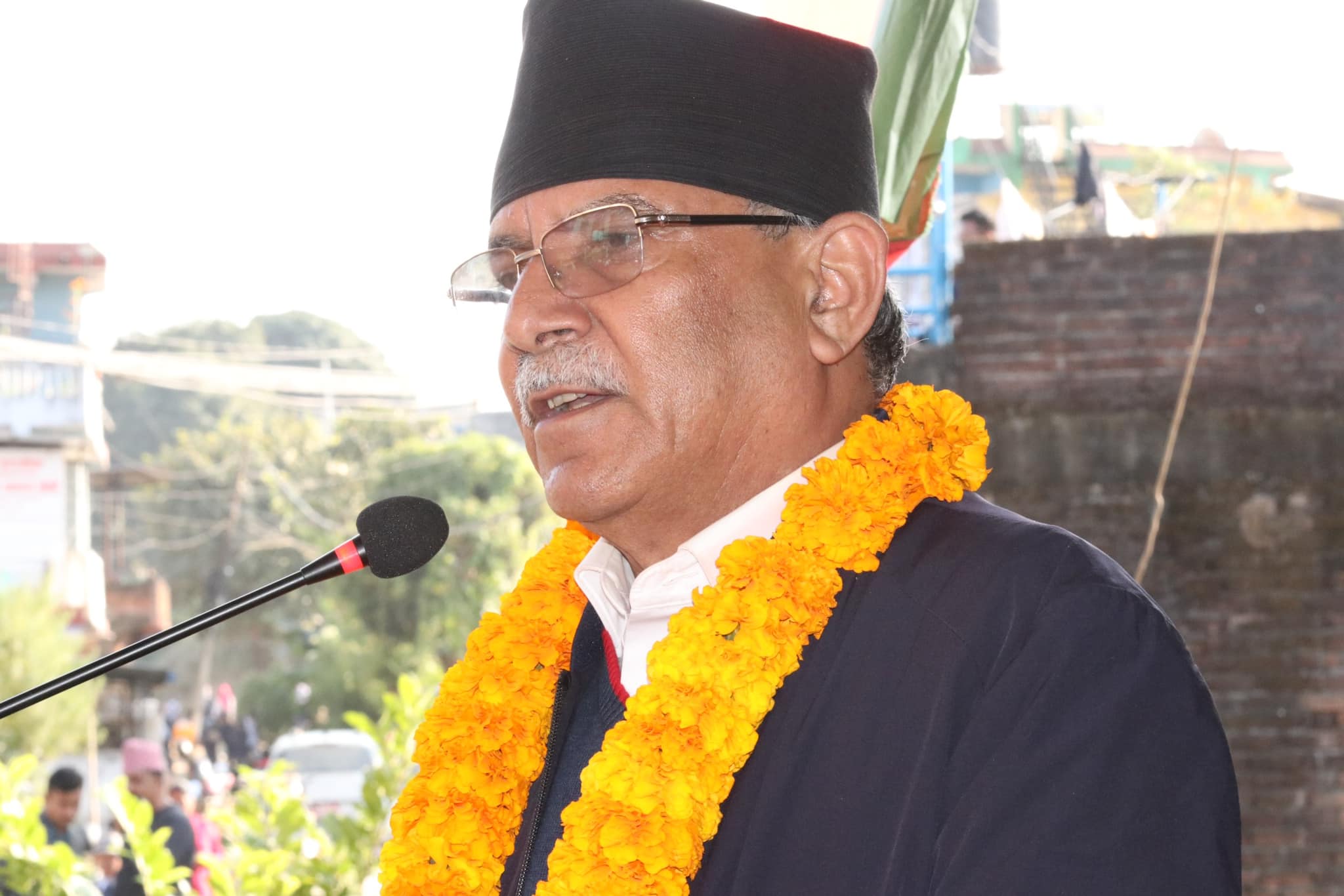 प्रधानमन्त्रीका लागि मरिहत्ते गरेको छैन: प्रचण्ड