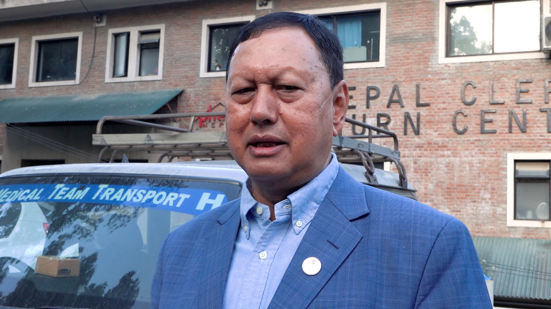 आगलागीमा परी घाइते भएकाको उपचारमा सहयोग गर्ने स्वास्थ्यमन्त्रीको प्रतिबद्धता