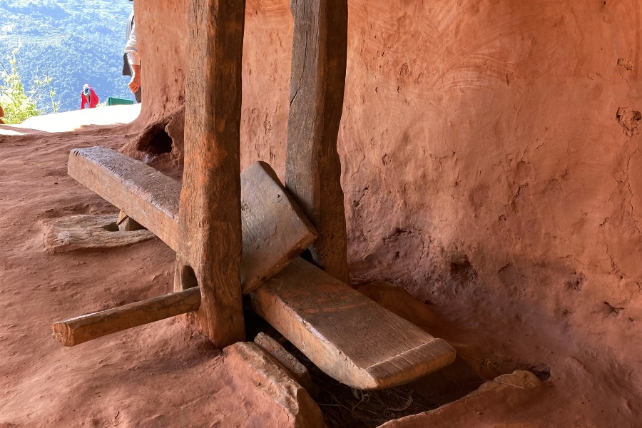 गाउँघरमा देखिन छाडे ढिकी, जाँतो र पानीघट्ट