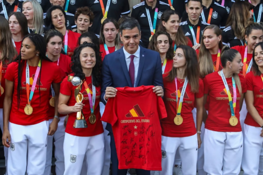 स्पेनी प्रधानमन्त्रीले भने– हाम्रा खेलाडीले विश्वलाई पाठ सिकाएका छन्