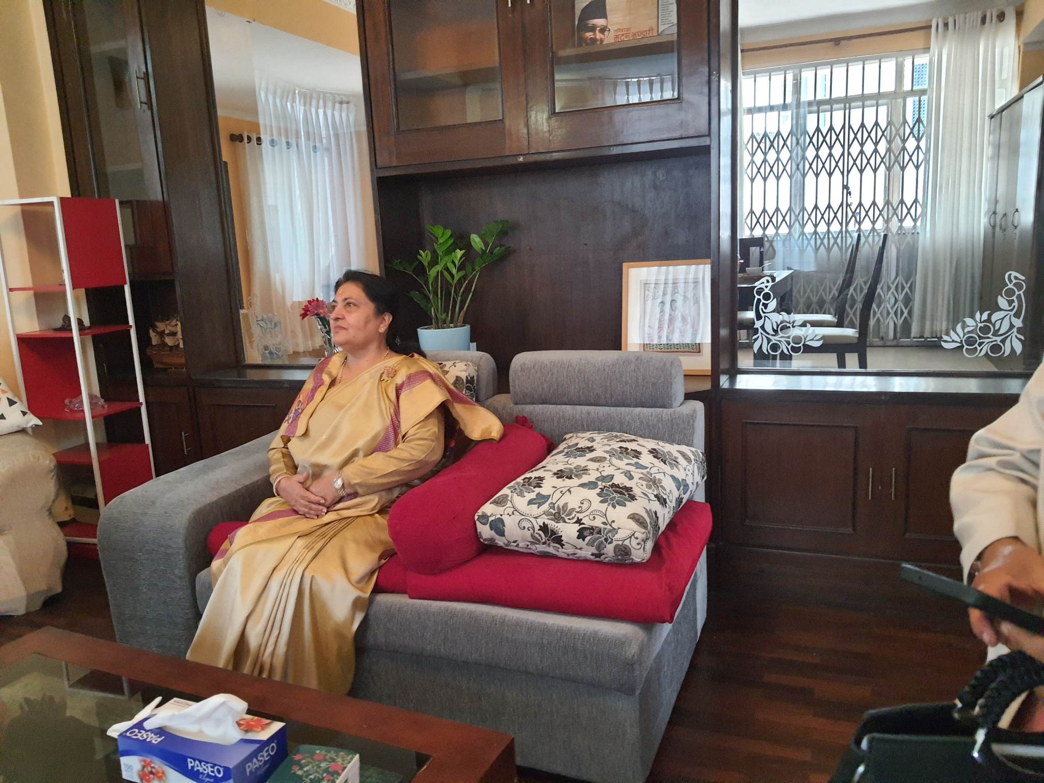 निवर्तमान राष्ट्रपति भण्डारी शीतल निवासबाट अस्थायी निवासमा [तस्वीरहरू]