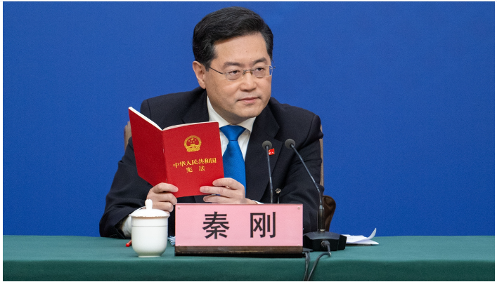 चीनलाई दबाउँदैमा अमेरिका महान् बन्दैन : चिनियाँ विदेशमन्त्री