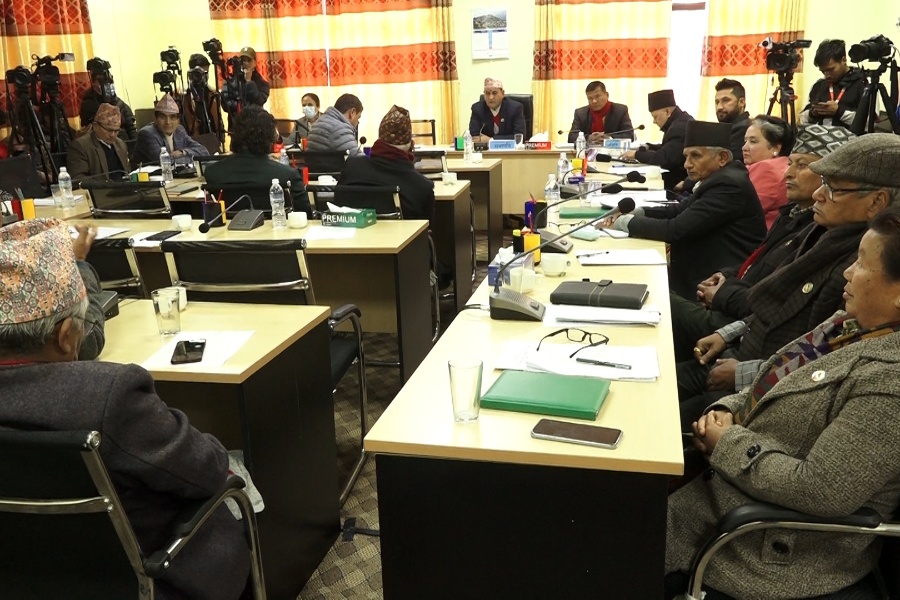 विकास निर्माणका काममा परिणाम देखिने गरी अनुगमन हुनुपर्ने सांसदहरूको जोड