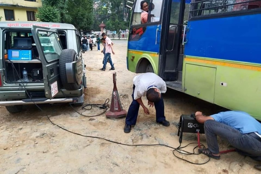 चन्द्रागिरिमा निःशुल्क सवारीसाधन परीक्षण शिविर सञ्चालन