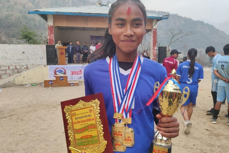 सुकुमबासी परिवारकी रिक्जना : जसले अभ्यासबिनै जितिन् ४ स्वर्ण