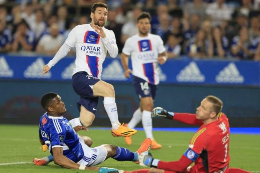 पीएसजी फ्रेन्च लिग वान च्याम्पियन, मेसीले तोडे रोनाल्डोको कीर्तिमान